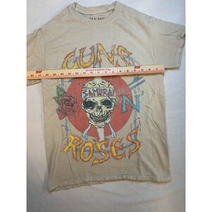 Urban Outfitters Guns N' Roses Samurai T-Shirt Size Small